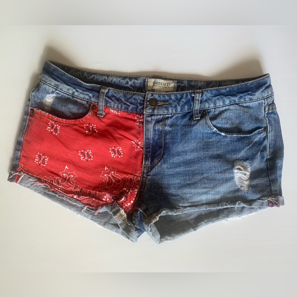 Low rise Denim Shorts with Bandana Detail
